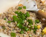 Foto langkah ke 7 dari resep Nasi Goreng Ayam Udang.