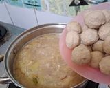 Foto langkah ke 4 dari resep Kuah Bakso SatSet Sedap.
