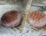 Foto del paso 5 de la receta: Hamburguesas con espárragos
