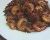Foto langkah ke 4 dari resep Udang goreng ketumbar.