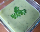 Brokkoli krémleves recept fázis 4 fotója