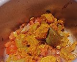 A picture of step 3 of Hyderabadi prawns biryani.