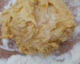 Foto langkah ke 4 dari resep Donat Labu Kuning #kamismanis.