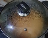 A picture of step 2 of Tomato Krdhi.