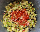 Foto del paso 4 de la receta: 🥧🍅🍆🧅Tarta de verduras de estación con masa integral con mix de semillas y levadura 🧅🍆🍅🥧