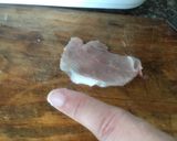 รูปขั้นตอนการทำที่ 1 ของ หมูชุบแป้งทอด (อาหารเด็ก/ก่อนขวบไม่ปรุงรส)