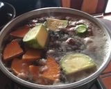 Foto del paso 1 de la receta: Sopa con puchero de caracú y verduras