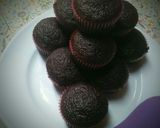 A picture of step 2 of Rich chocolate cupcakes.