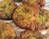A picture of step 8 of Paneer peas fritters.