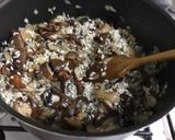 Foto del paso 2 de la receta: Risotto de hongos