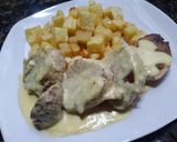 Foto del paso 3 de la receta: Peceto de cerdo con crema de mostaza y papas