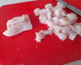 A picture of step 1 of Chicken Curry Samosas.