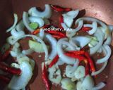 Foto langkah ke 1 dari resep Telur Ceplok saus Ingris.