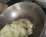 A picture of step 4 of Lauki ka besan.