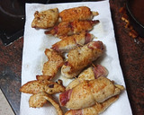 Foto del paso 4 de la receta: Rollitos de pechuga rellena de jamón serrano y espárrago blanco
