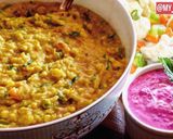 A picture of step 5 of ⚜️Oats-Moong dal khichdi with beetroot raita⚜️.