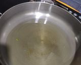 A picture of step 2 of Chole ragda with potato pattice.