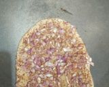 A picture of step 4 of Onion Tandoori Roti.