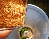 A picture of step 2 of Green masala cheese corn sandwich.