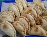 Foto langkah ke 7 dari resep Pastel Isi Ragout Sayur.