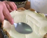 Foto del paso 5 de la receta: Pastel De Nieve de Vainilla con Galletas Chispas de Chocolate