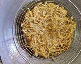 Noodles basket with chilli paneer recipe step 2 photo