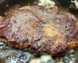 Hình bước làm 2 của món Steak bò sốt phomai