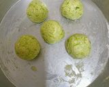 A picture of step 4 of Enticing Green Peas Paratha (tiffin).