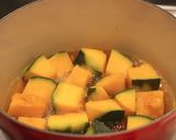 A picture of step 2 of Itoko-ni Pumpkin and Azuki bean.