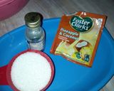A picture of step 1 of Minty mango juice.