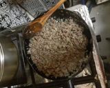 Foto del paso 4 de la receta: Zapallos Italianos Rellenos acompañados de arroz y papas fritas