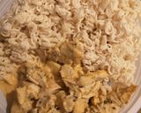 Une image de l'étape 4 de Nouilles au poulet façon Gyros simple.