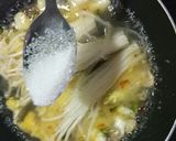 Foto langkah ke 3 dari resep Saus Tiram Enoki Telur.