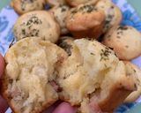 Foto langkah ke 6 dari resep Muffin sosis keju mini.