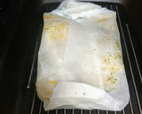 Foto del paso 3 de la receta: Merluza en papillote con guarnición de judías, champiñón y surimi