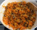 Foto del paso 3 de la receta: Salsa de tomates nutritiva con champiñones y atún