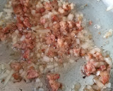 Foto del paso 2 de la receta: Desayuno de campeones 1.8 Huaraches redondos con huevo revuelto