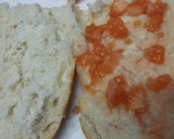 Foto del paso 1 de la receta: Bocata de chorizo con tomate restregado y aceite