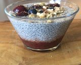 Une image de l'étape 2 de Pudding graines de chia et compotée de cerises.