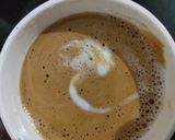दालगोना कॉफी (dalgona coffee recipe in Hindi) रेसिपी चरण 4 फोटो