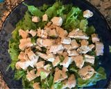 Foto del paso 2 de la receta: Ensalada de hojas verdes (rúcula, lechuga francesa y pollo)