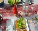 Foto langkah ke 5 dari resep Toast Bread Salad with Balsamic and Mayonaise sauce.