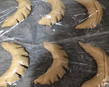 Foto del paso 9 de la receta: Rohliky de mantequilla (panecillos checos) en mambo