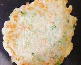 A picture of step 3 of Instant rava masala uttapam.