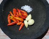 Foto langkah ke 1 dari resep Sambal geprek.