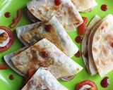 A picture of step 10 of Homemade stuffed roti Tortilla.