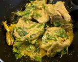 Foto langkah ke 3 dari resep Pepes Ayam Kemangi (bumbu kuning tanpa santan).