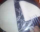 Foto del paso 3 de la receta: Raviolones de merluza y Kanikama, con crema de azafrán
