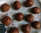 A picture of step 2 of Nutella Biscuit bomb.