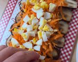 Foto del paso 5 de la receta: Roll de berenjena y queso 🍆🧀relleno de zanahoria y huevo 🥕 🥚 o lo que gustes 🌯 Rollo sano y veggie